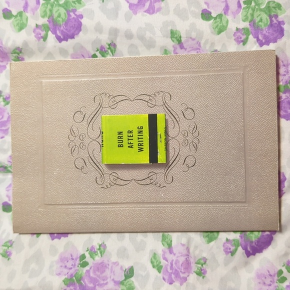 Burn After Writing Journal - Picture 1 of 6